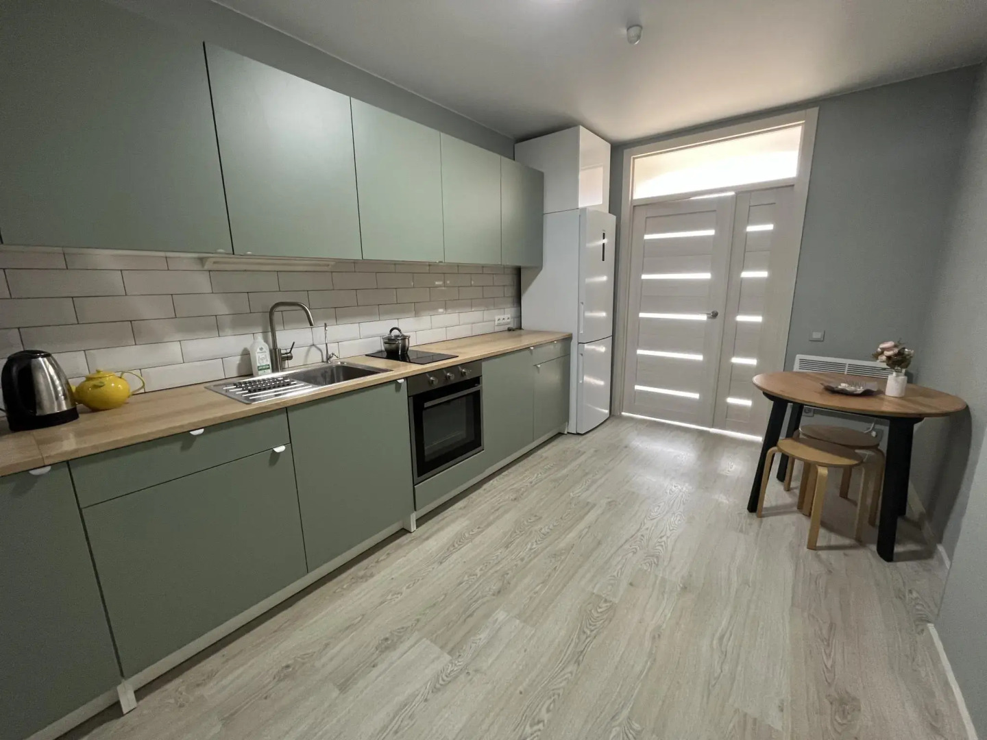 Апартаменты Холидей Хаус на улице Мирная