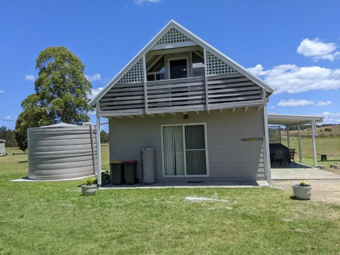 Madigan Wine Country Cottages