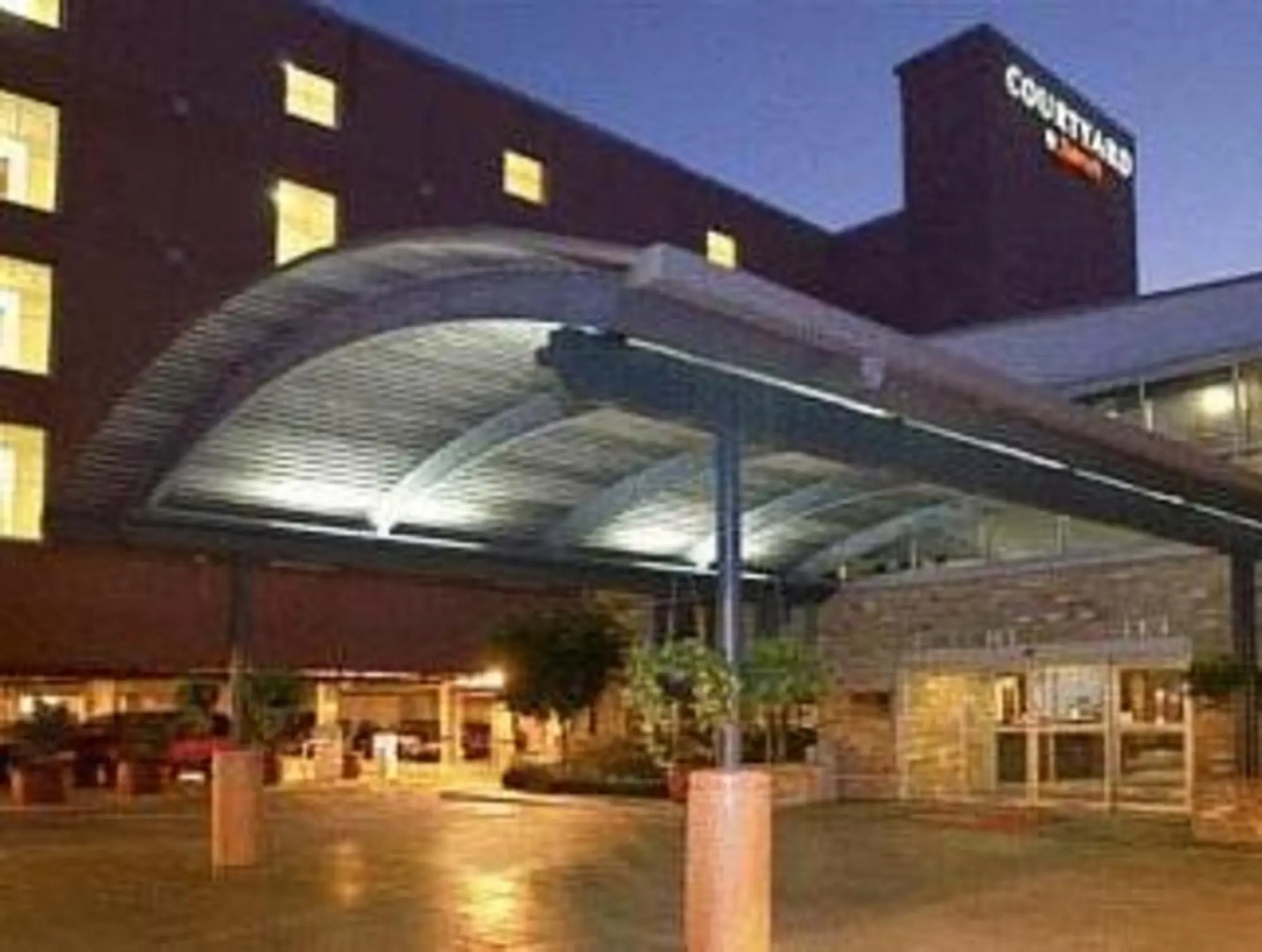 Courtyard by Marriott New Orleans Warehouse Arts District