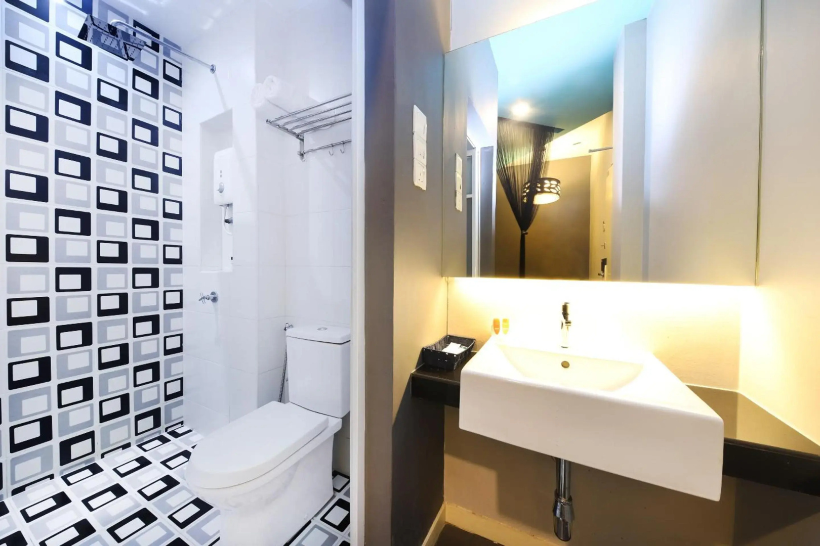 Rooms Boutique Hotel