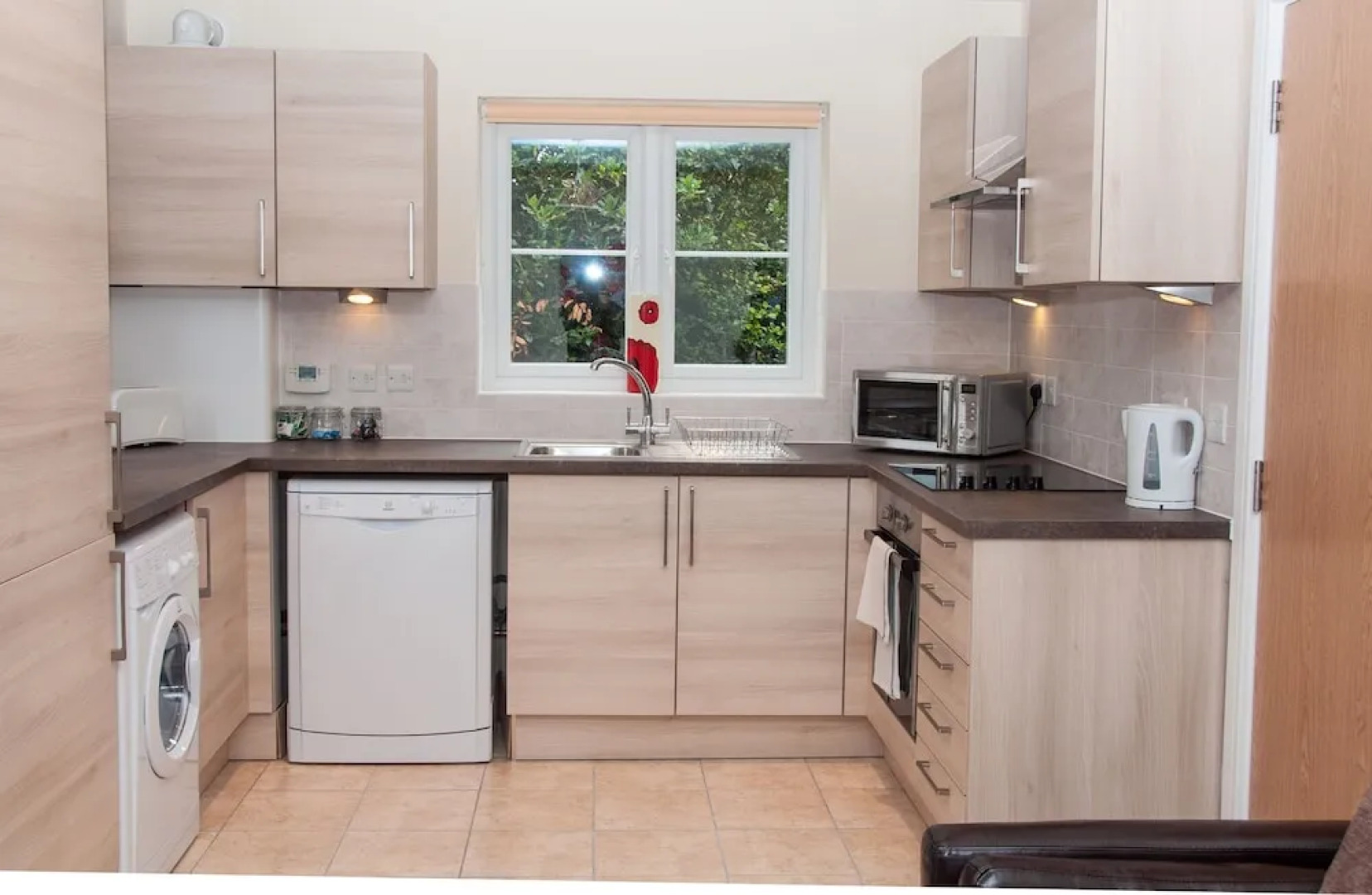 Flexi-Lets@Old Rectory Court, Frimley