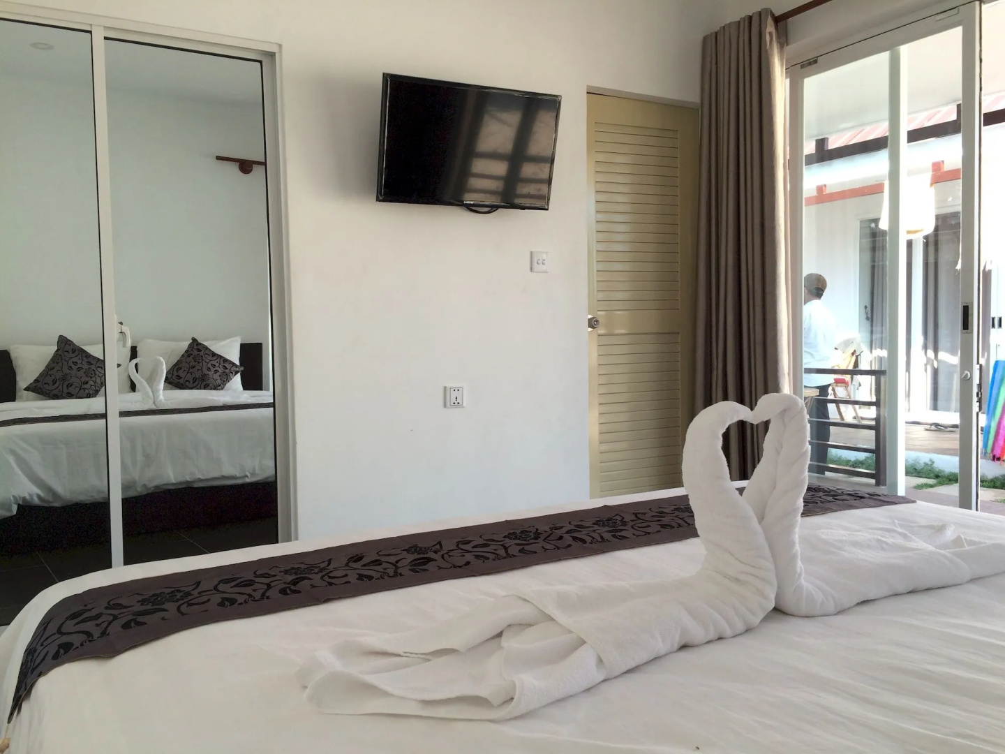 Sea Breeze Resort