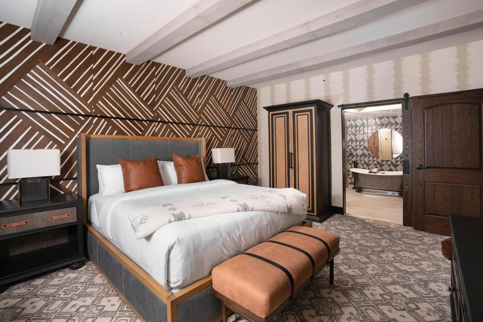 Silverton Casino Lodge - Newly Renovated