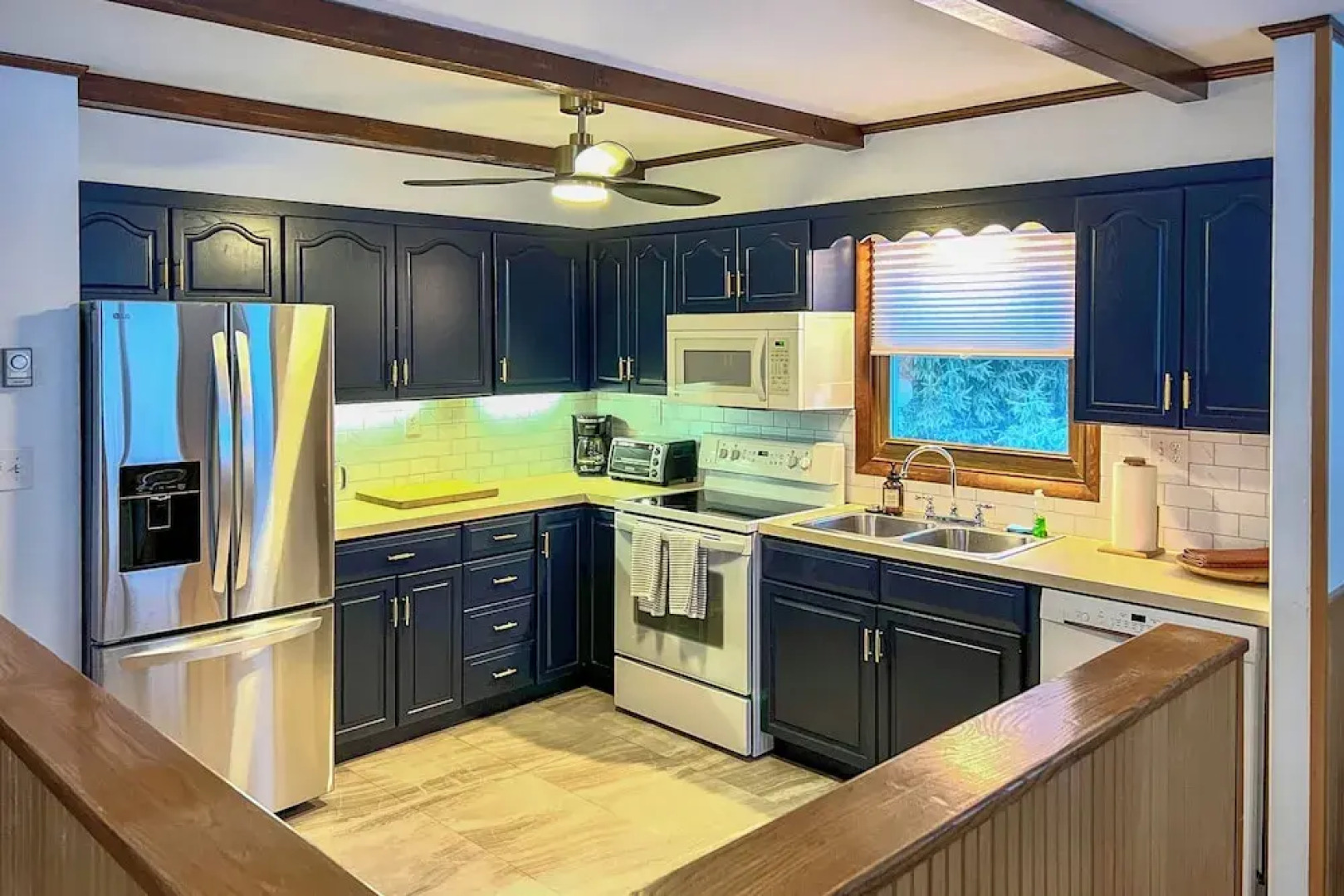 Vacation Rental Home ~ 2 Mi to Windham Mountain!