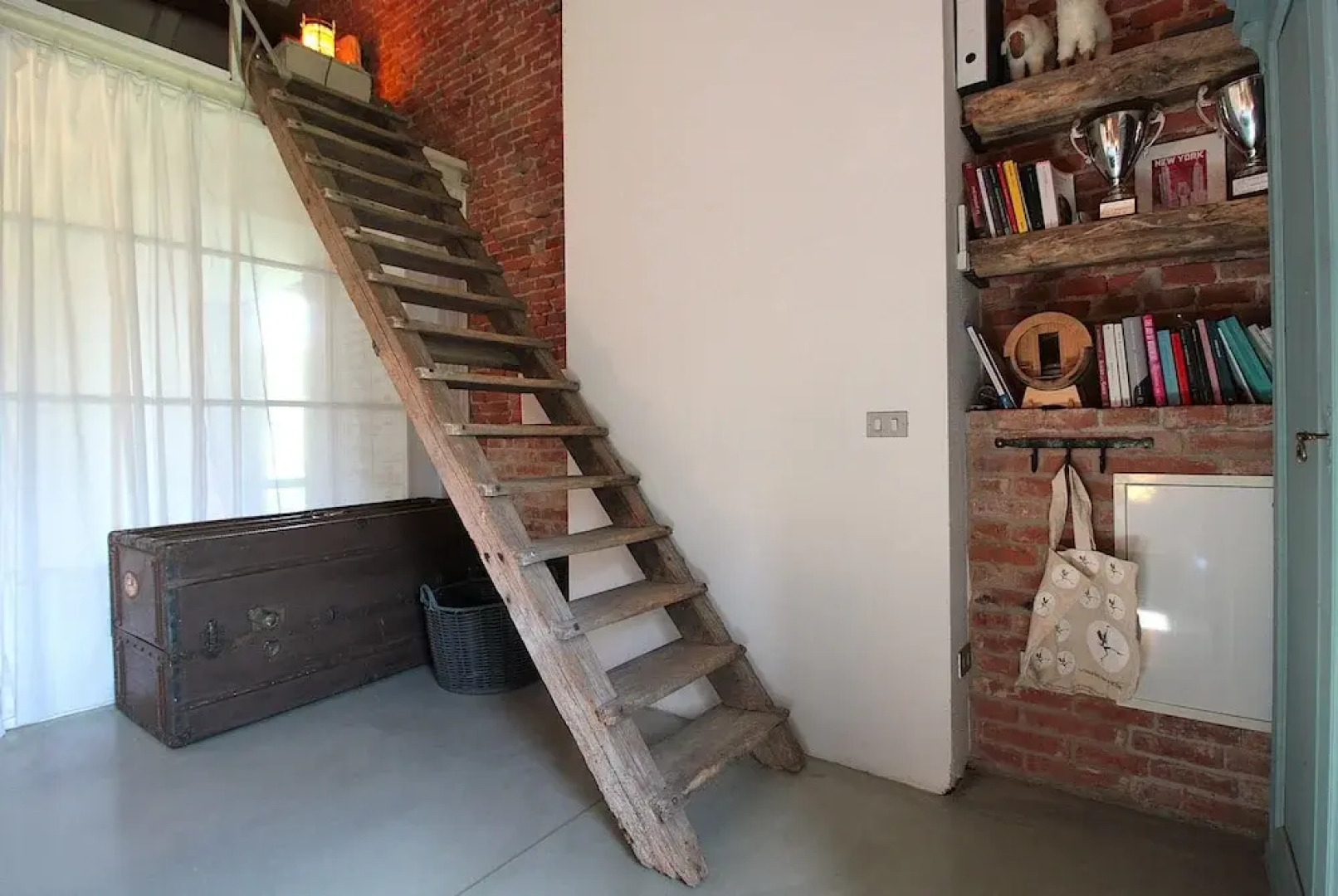 Villa Poggio Zucchino Pool Piacenza