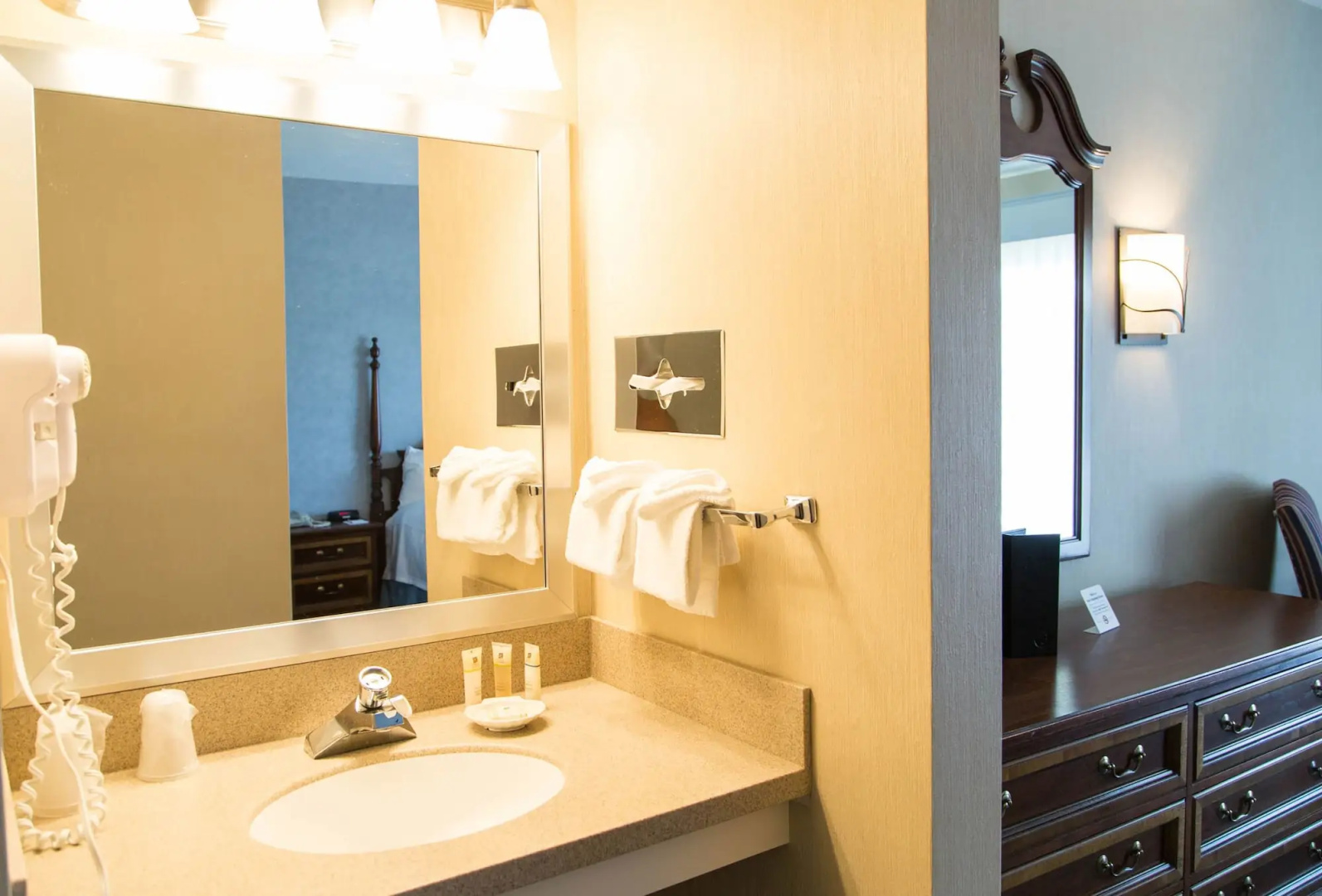 Riviera Beach Resort