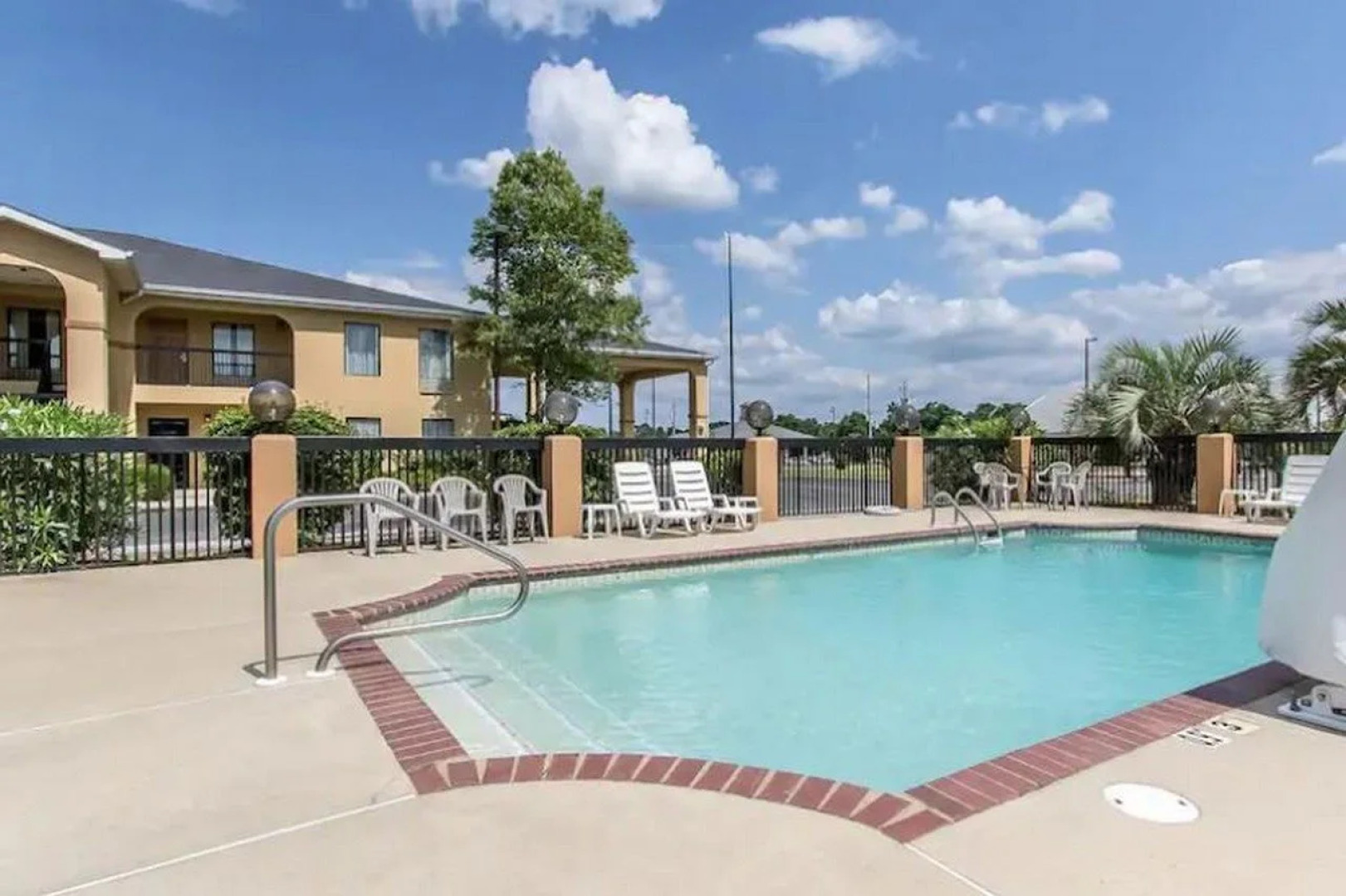 Quality Inn Andalusia