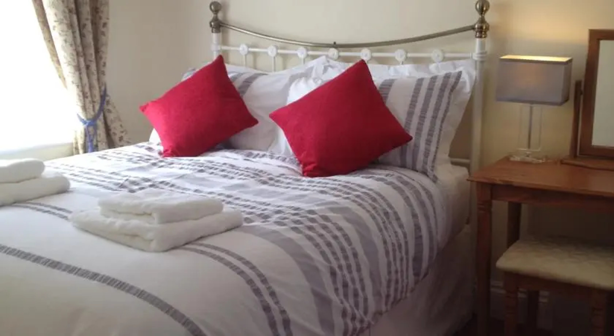 LA B and B Guest Accommodation