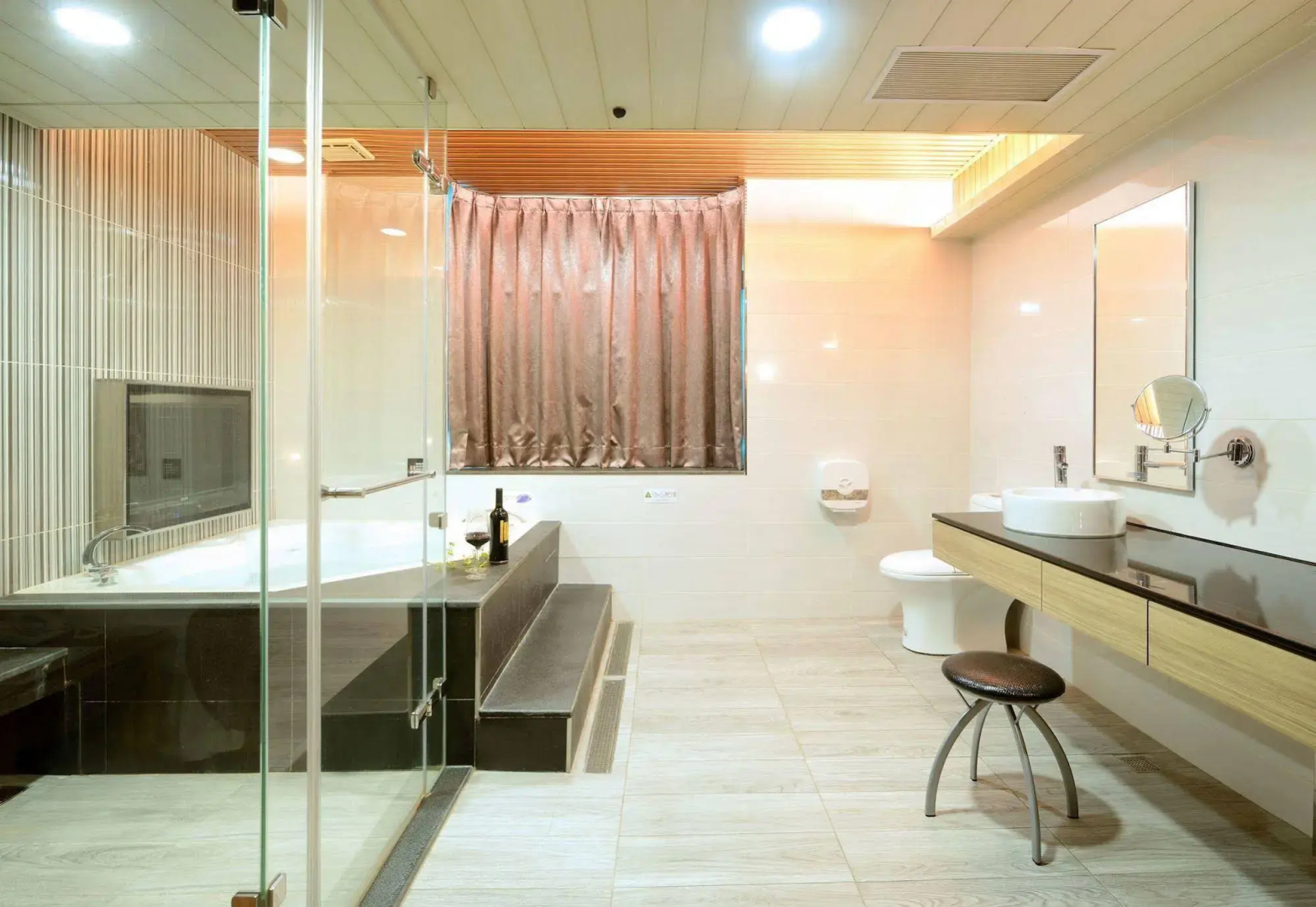 Holland Village Motel Hua-Pin