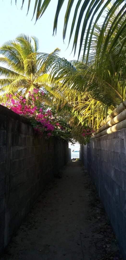 Apartment With 2 Bedrooms in Mahebourg, With Wonderful sea View, Enclo