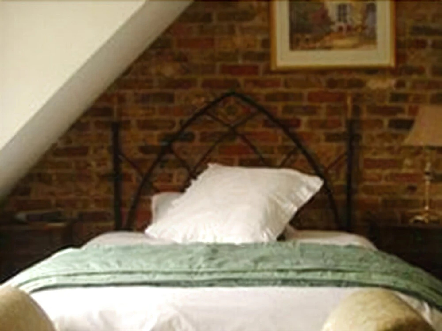 Tudor Place B&B