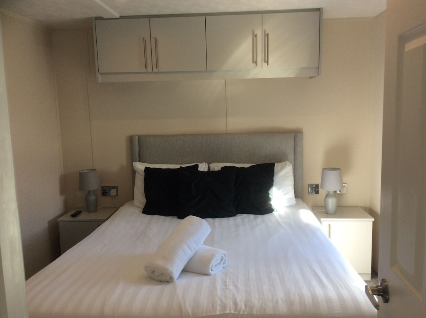 2 Bed Luxury Lodge With Hot Tub Allerthorpe York