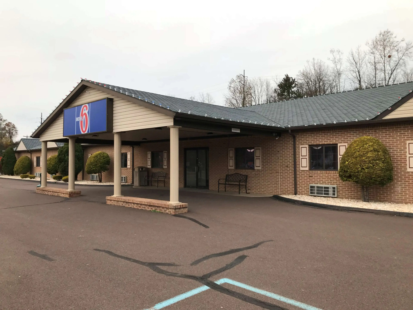 Motel 6 Bloomsburg, PA