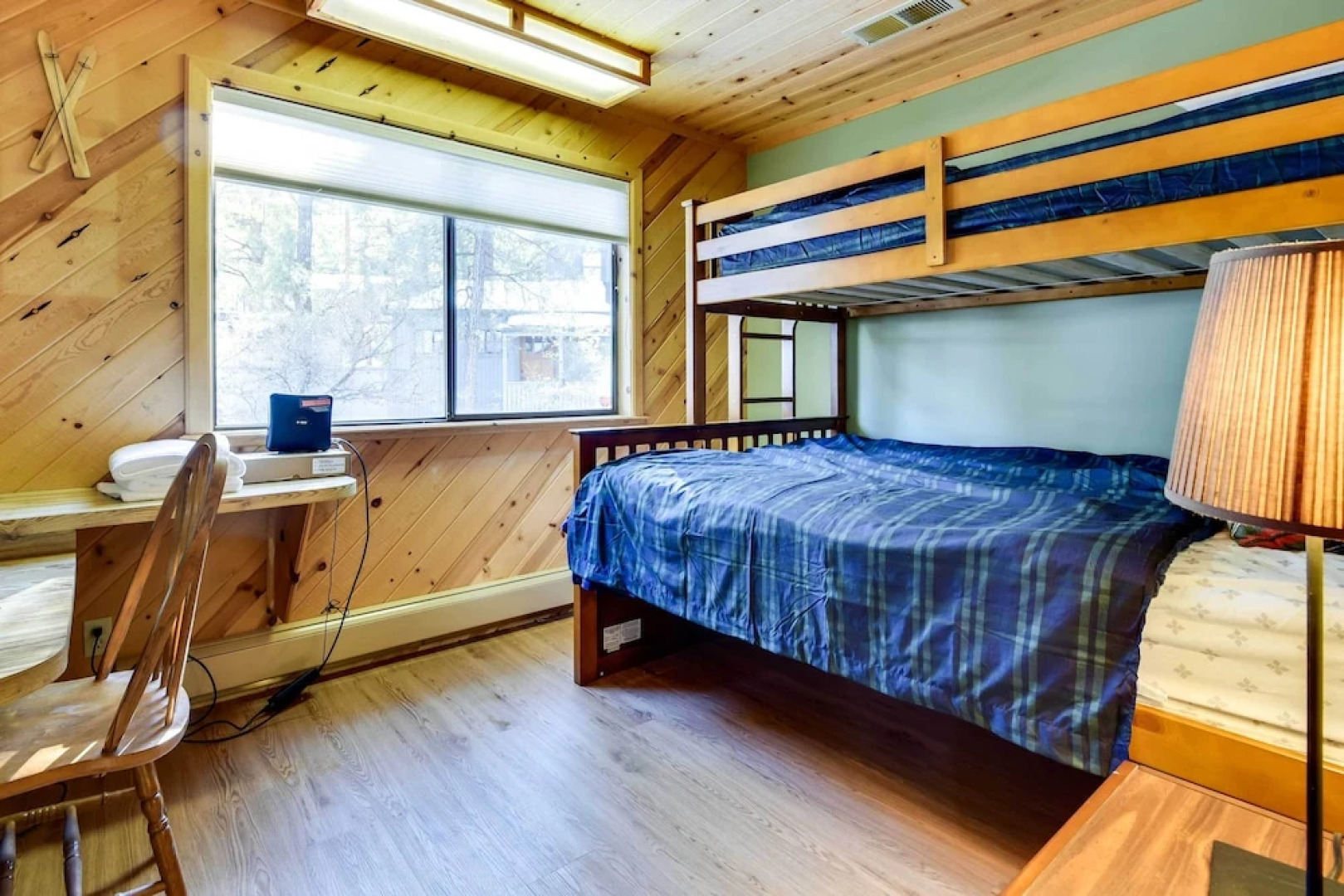 Rustic Pine Mtn Club Cabin w/ Beautiful View!