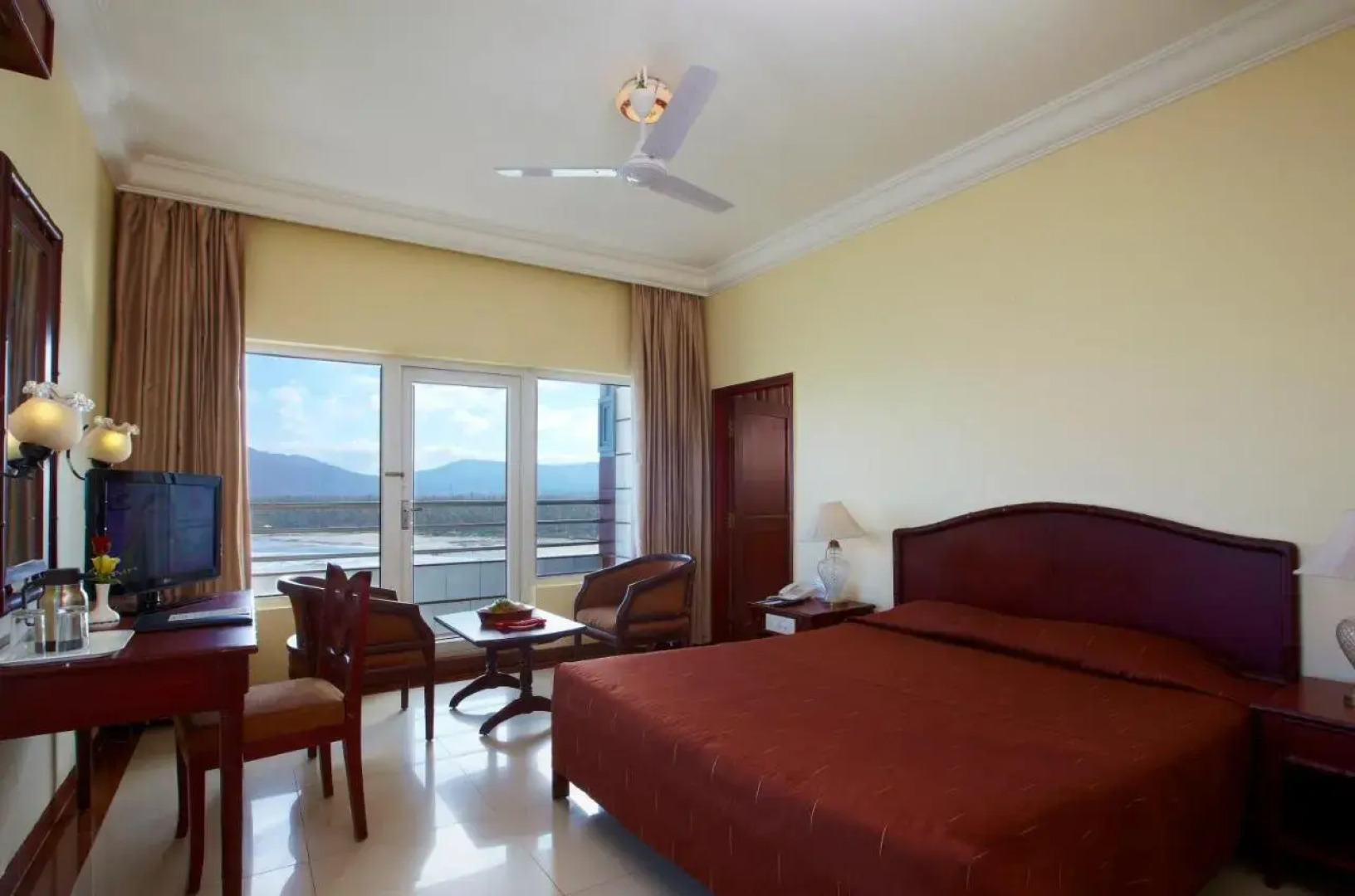 RNS Residency Sea View