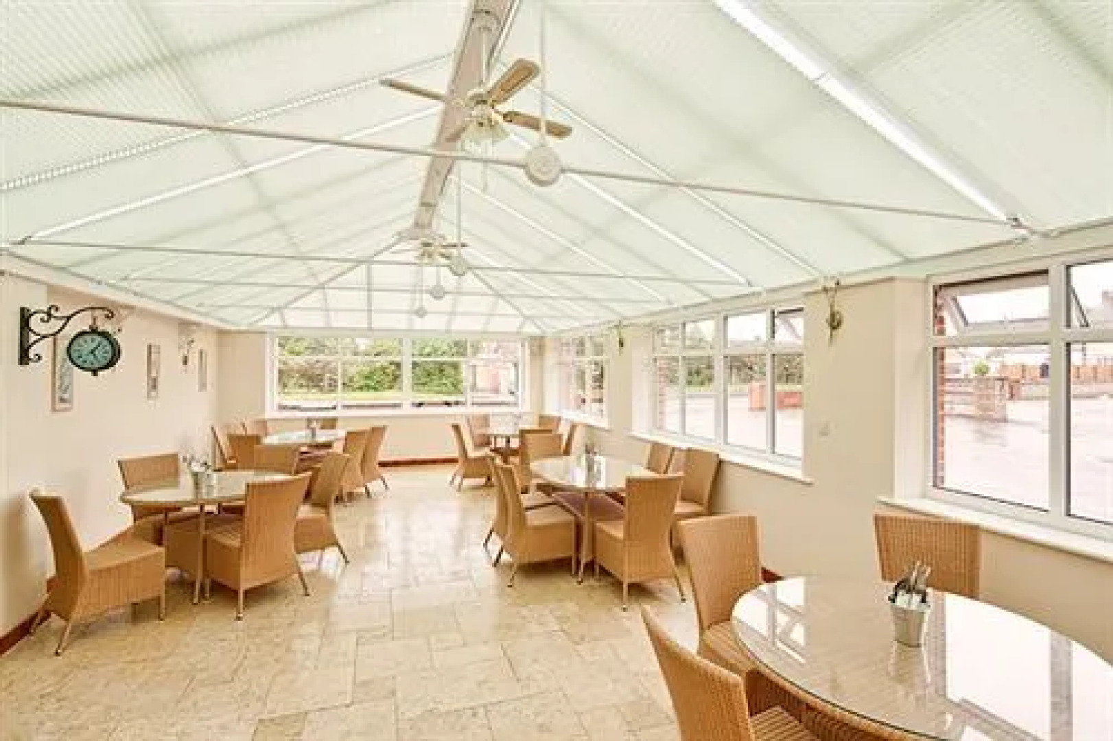 The White Rose Hotel