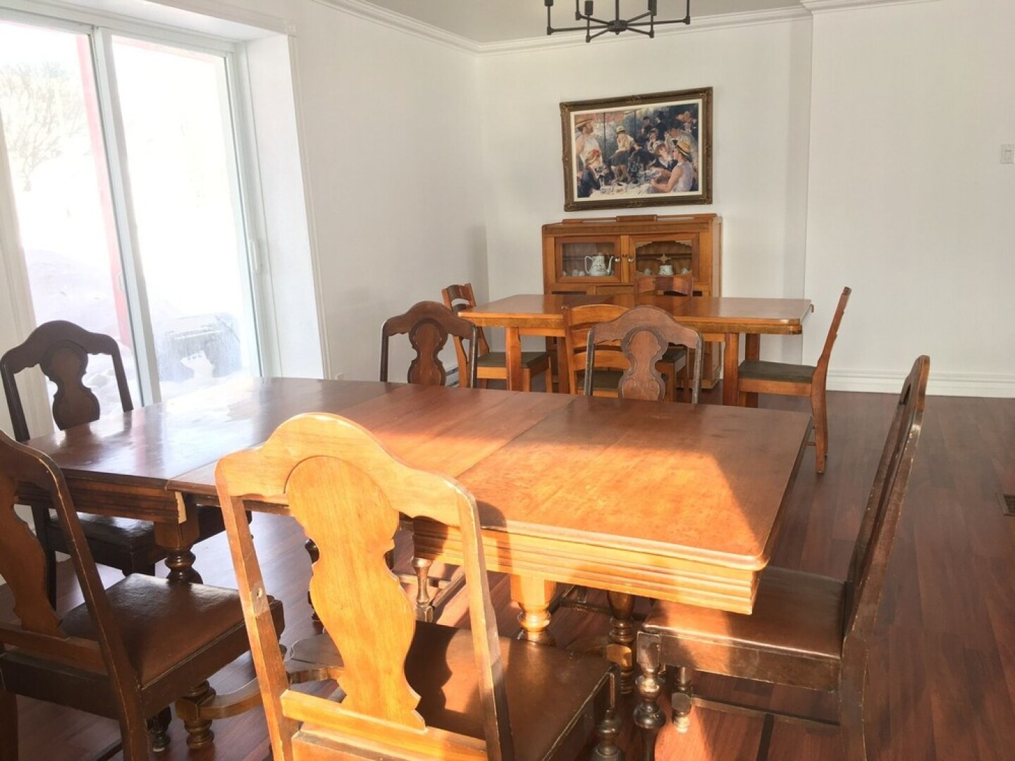 Auberge au toit rouge