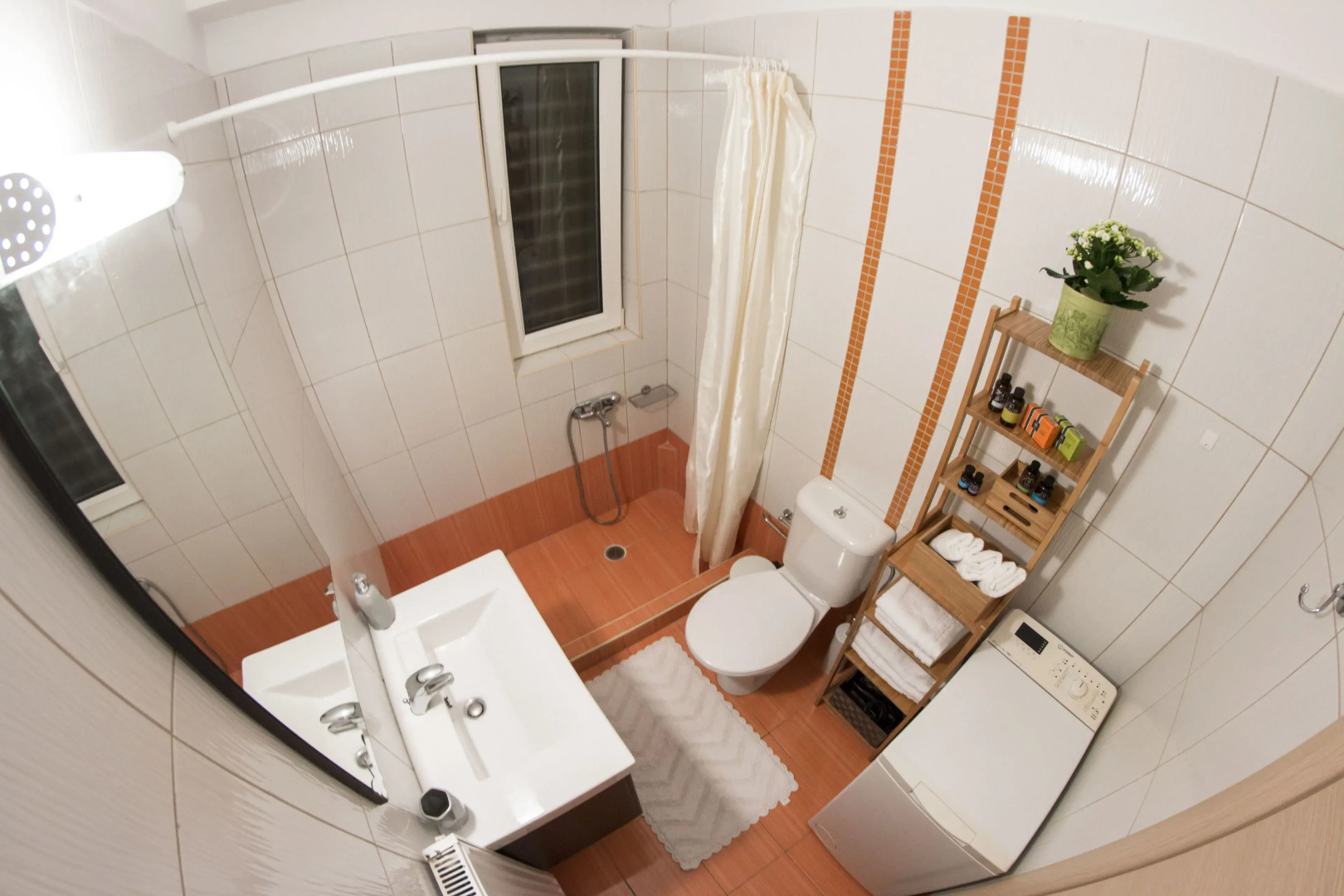 Krystal Apartment