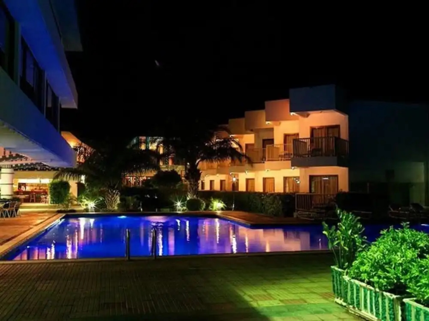 The Beach Comber Hotel & Resort