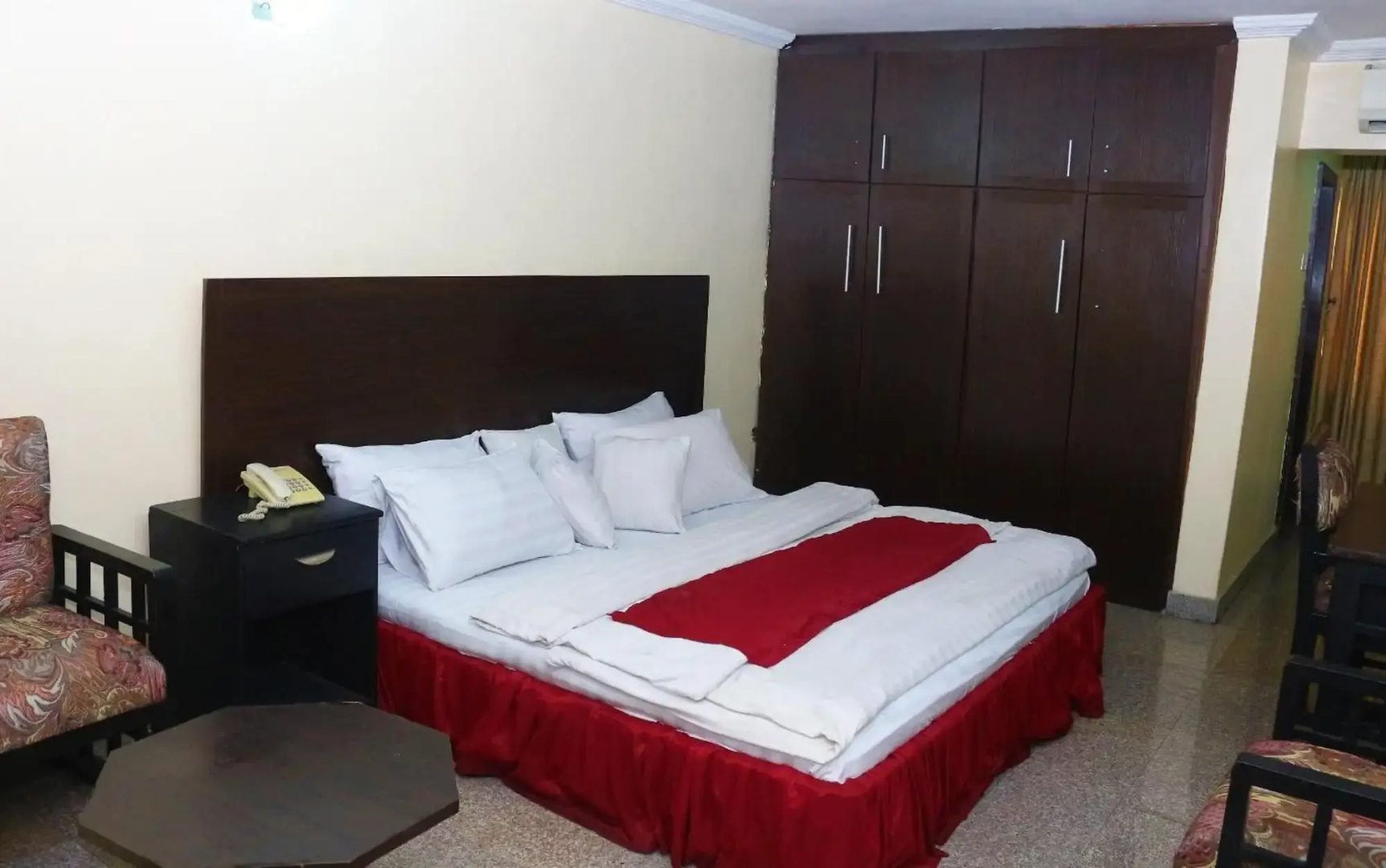 Sissi Hotel