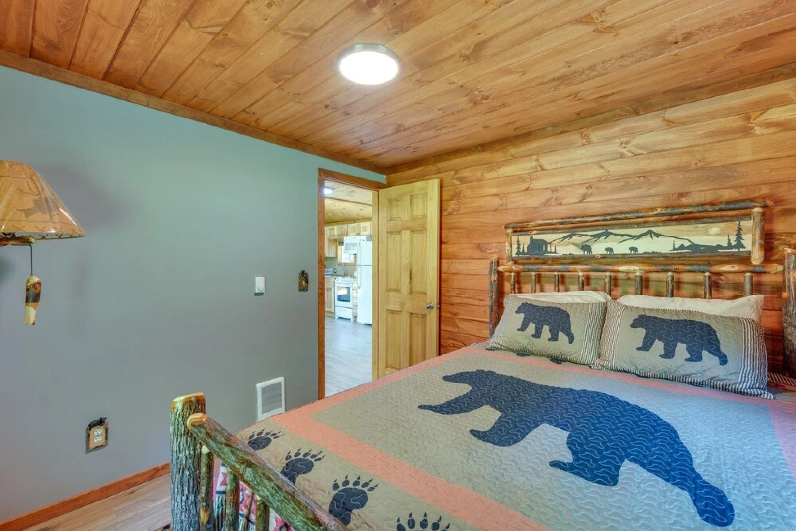 Cozy Ellicottville Cabin w/ Water Views - Near Ski