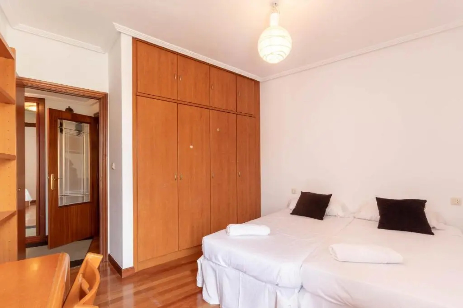 URDULIZ with parking by Aston Rentals