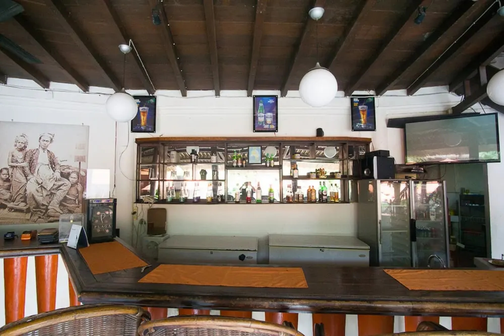 Formerly RedDoorz Premium near Senggigi Beach