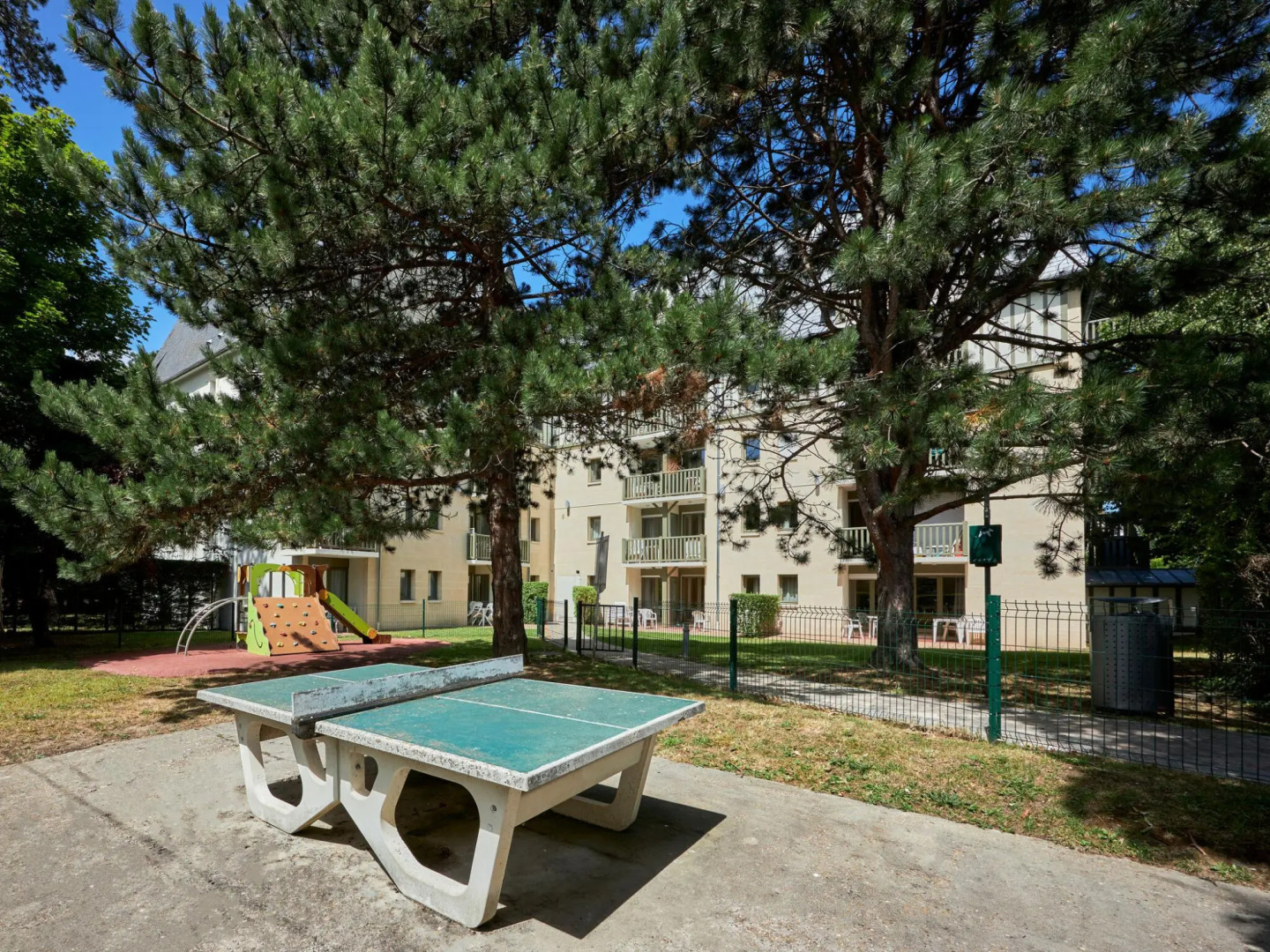 Studio in Deauville Near the Beach