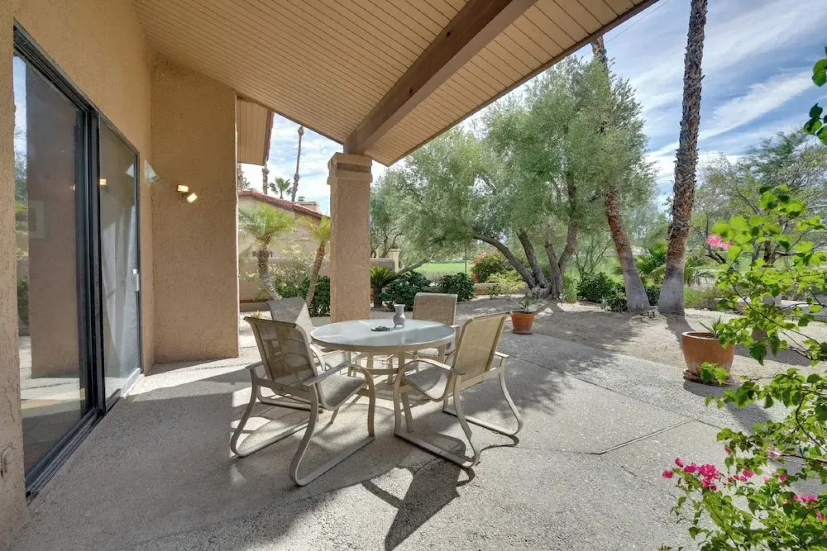 Pet-friendly Borrego Springs Retreat