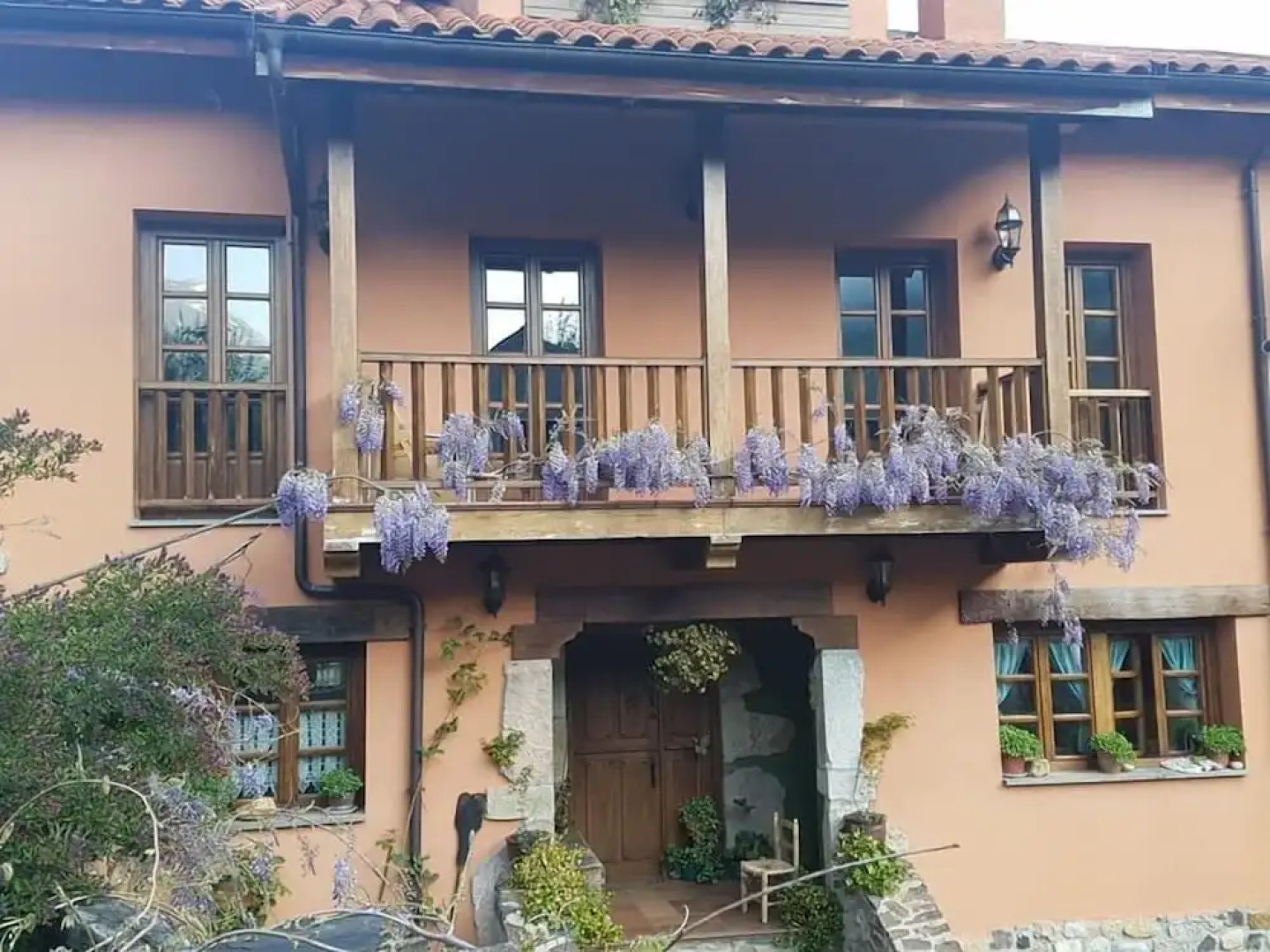 Apartamentos Rurales Buenamadre