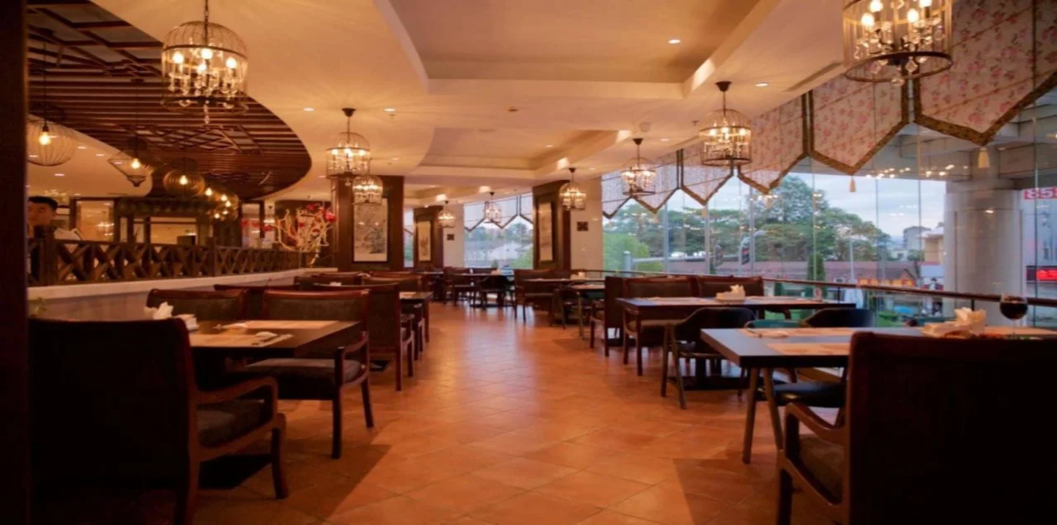 Yongkang Ziwei Pearl Hotel