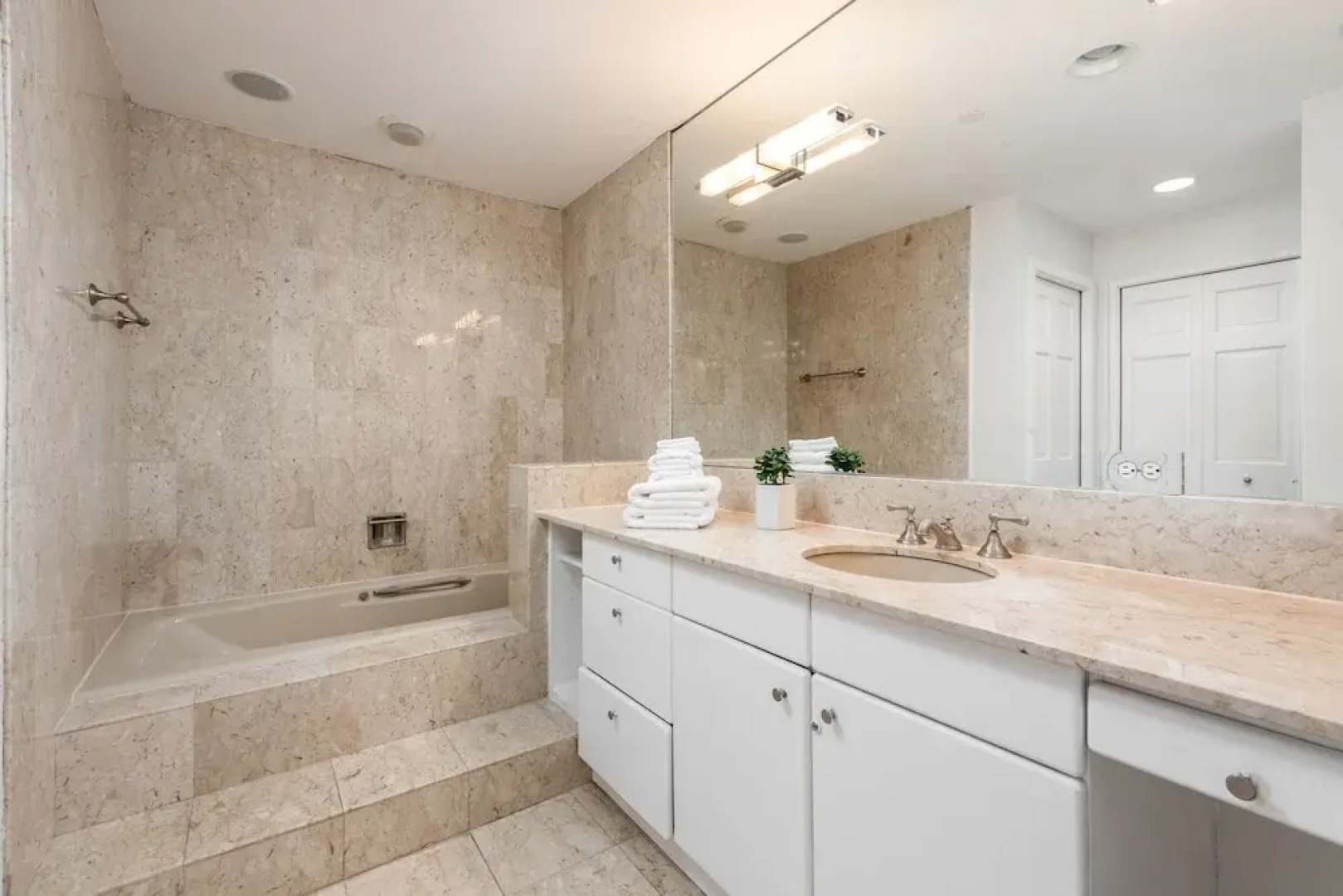 Fisher Island by Sunnyside Resorts