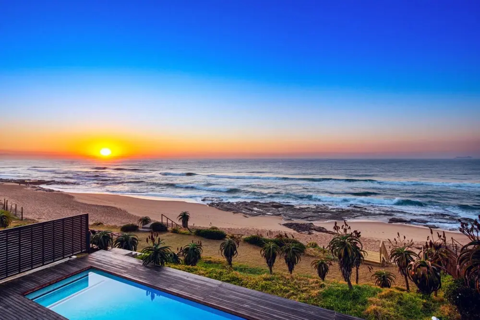 Dolphin Coast YOLO Spaces – Beach House Villa
