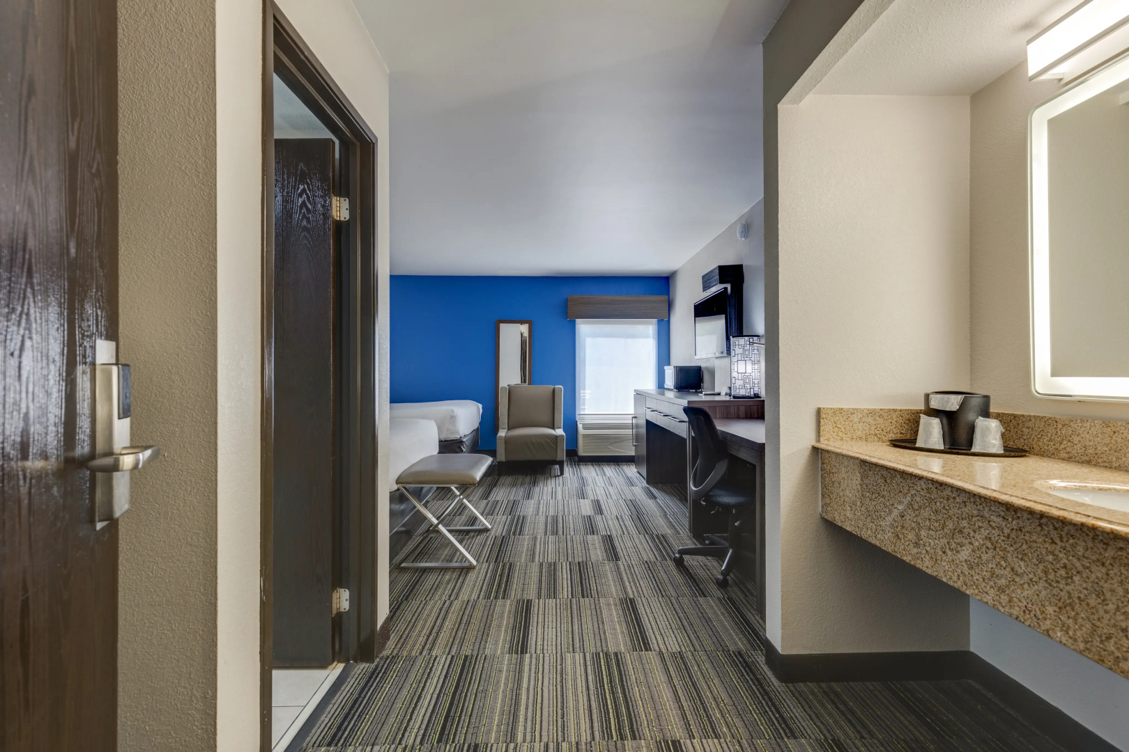 The Alexis Inn & Suites - Nashville Airport