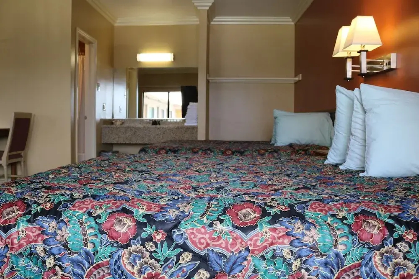 Four Corners motel