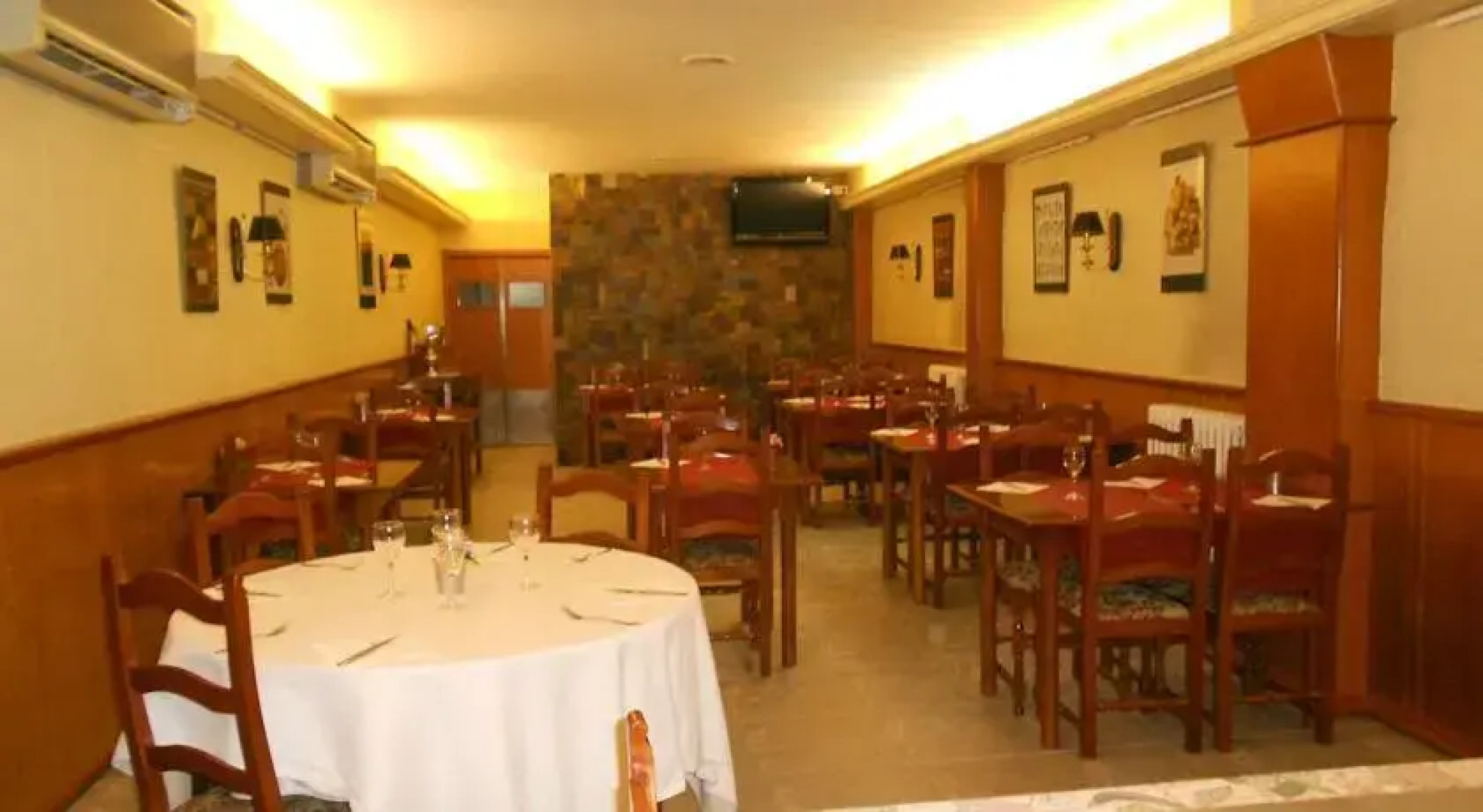 Hostal Sant Jordi de Roda