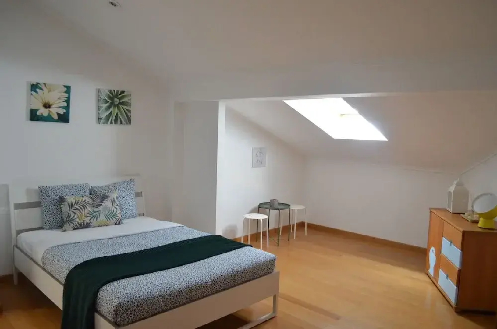 Cozy Studio at Carcavelos Beach