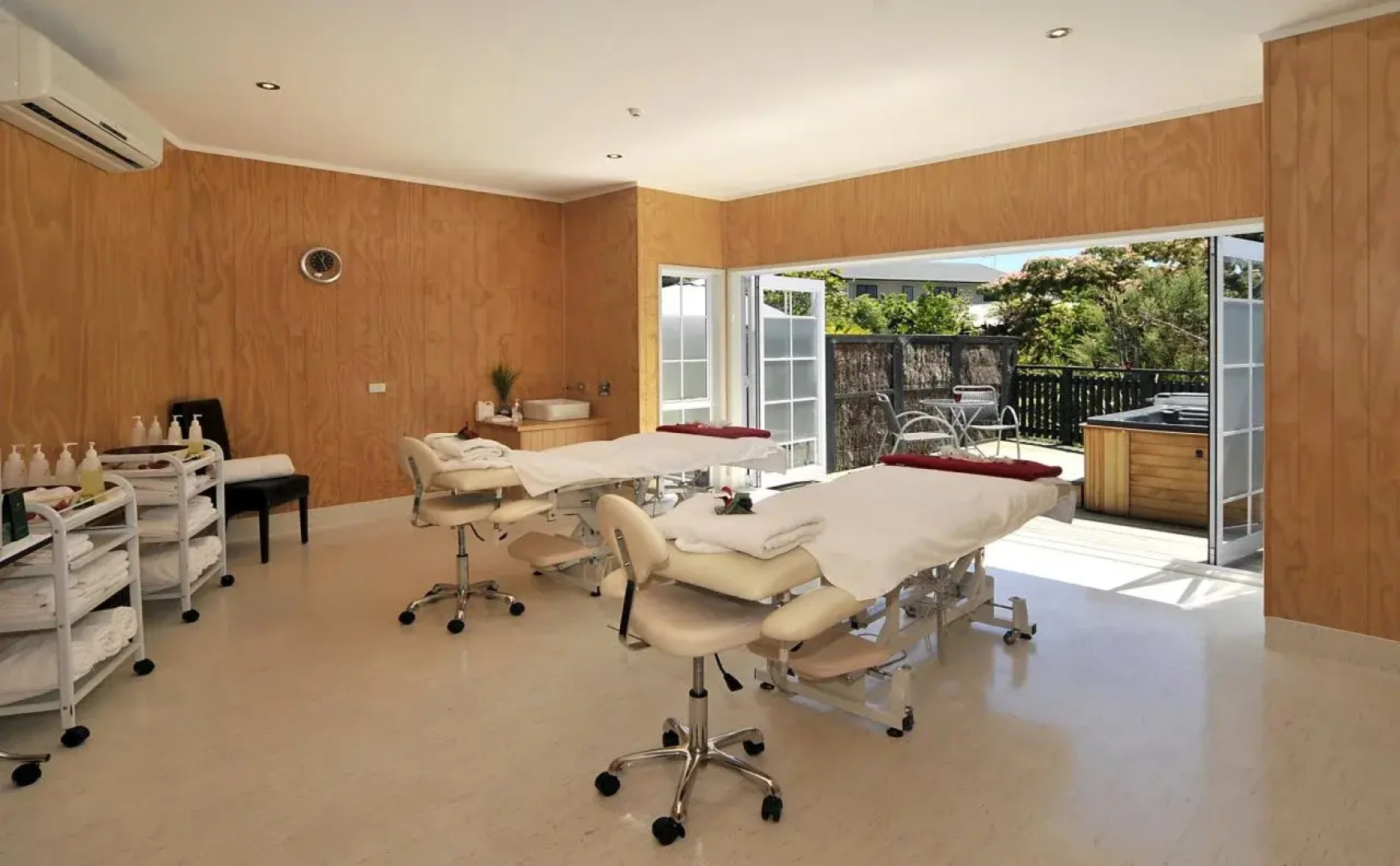 Wai Ora Lakeside Spa Resort