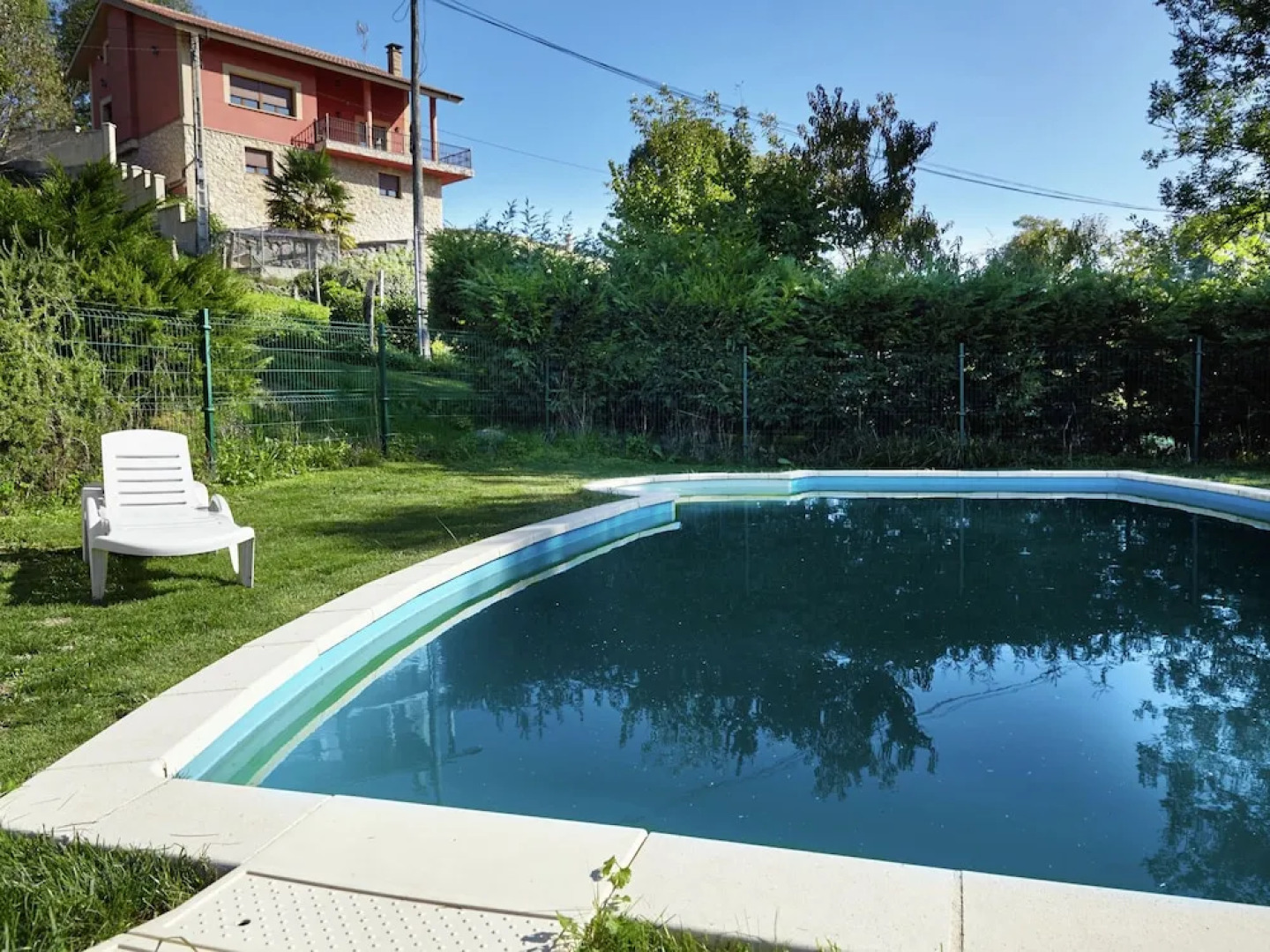 Beautiful Family House With Pool Near the Beach and the Mountains of Asturias