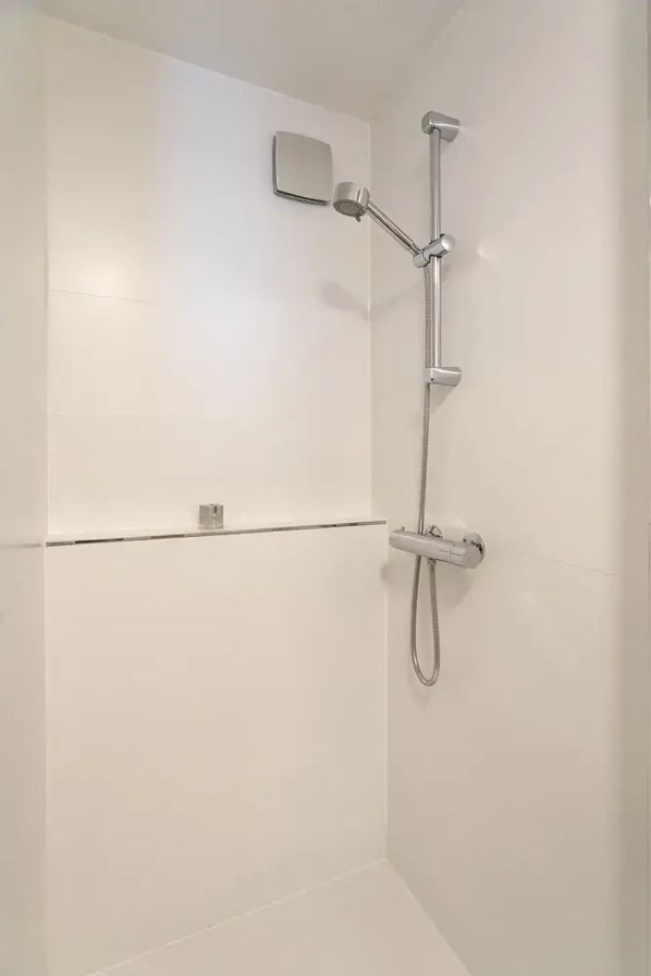 Guesthouse Citydrop, Amsterdam Flower Market