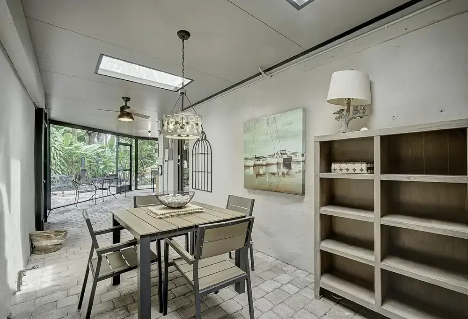 Fantastic 3 Bedroom Heated Salt Pool Home 3 Blocks From Wilton Drive