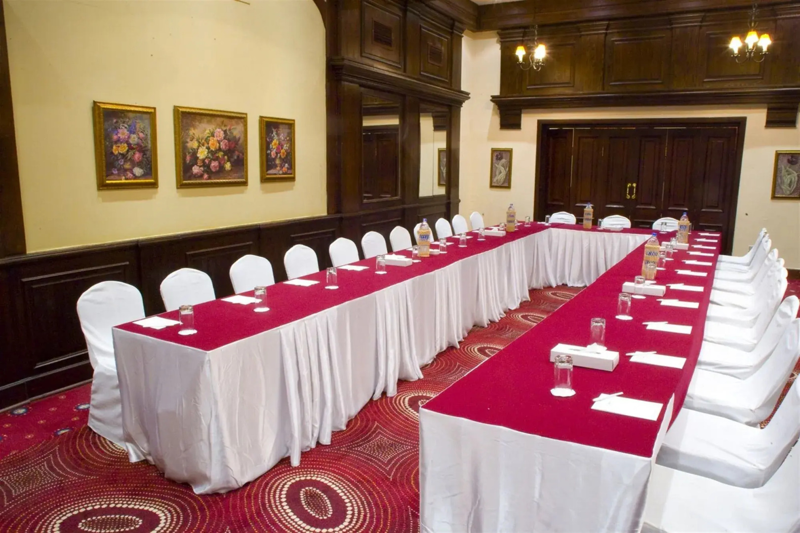 Helnan Auberge Hotel