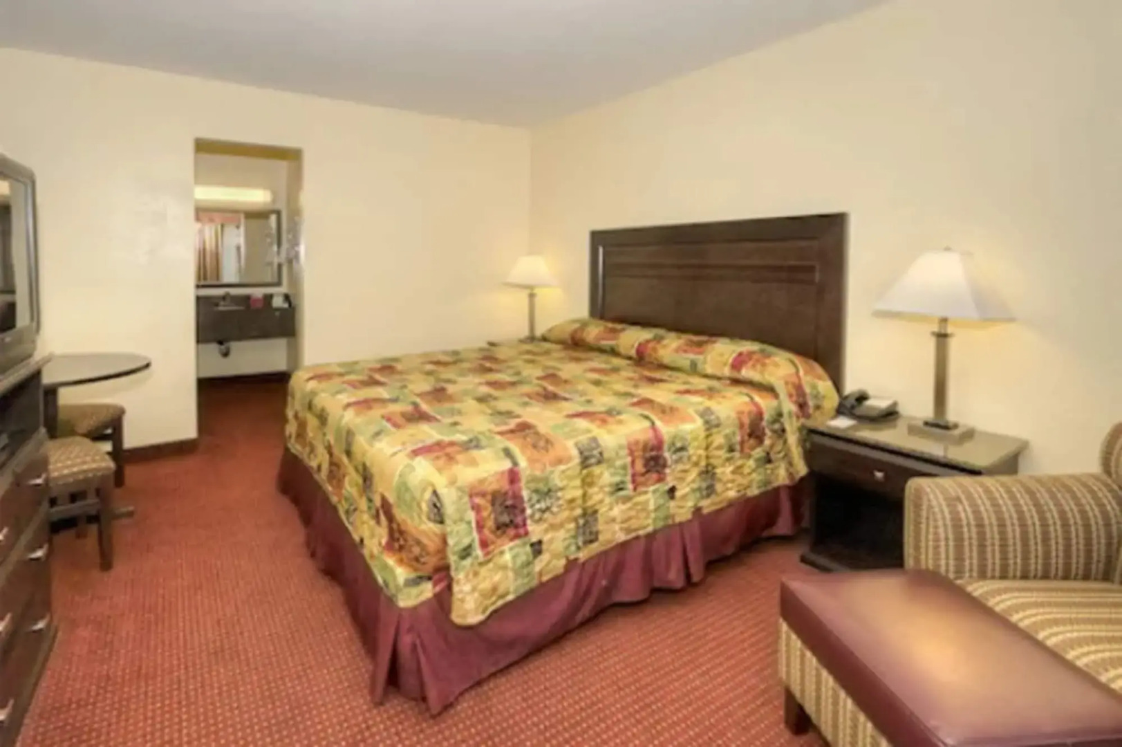 Relax Inn And Suites