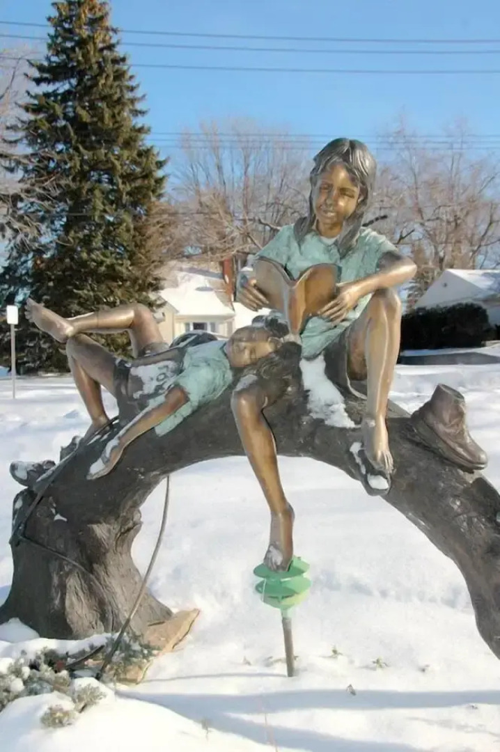 Lockport Inn & Suites