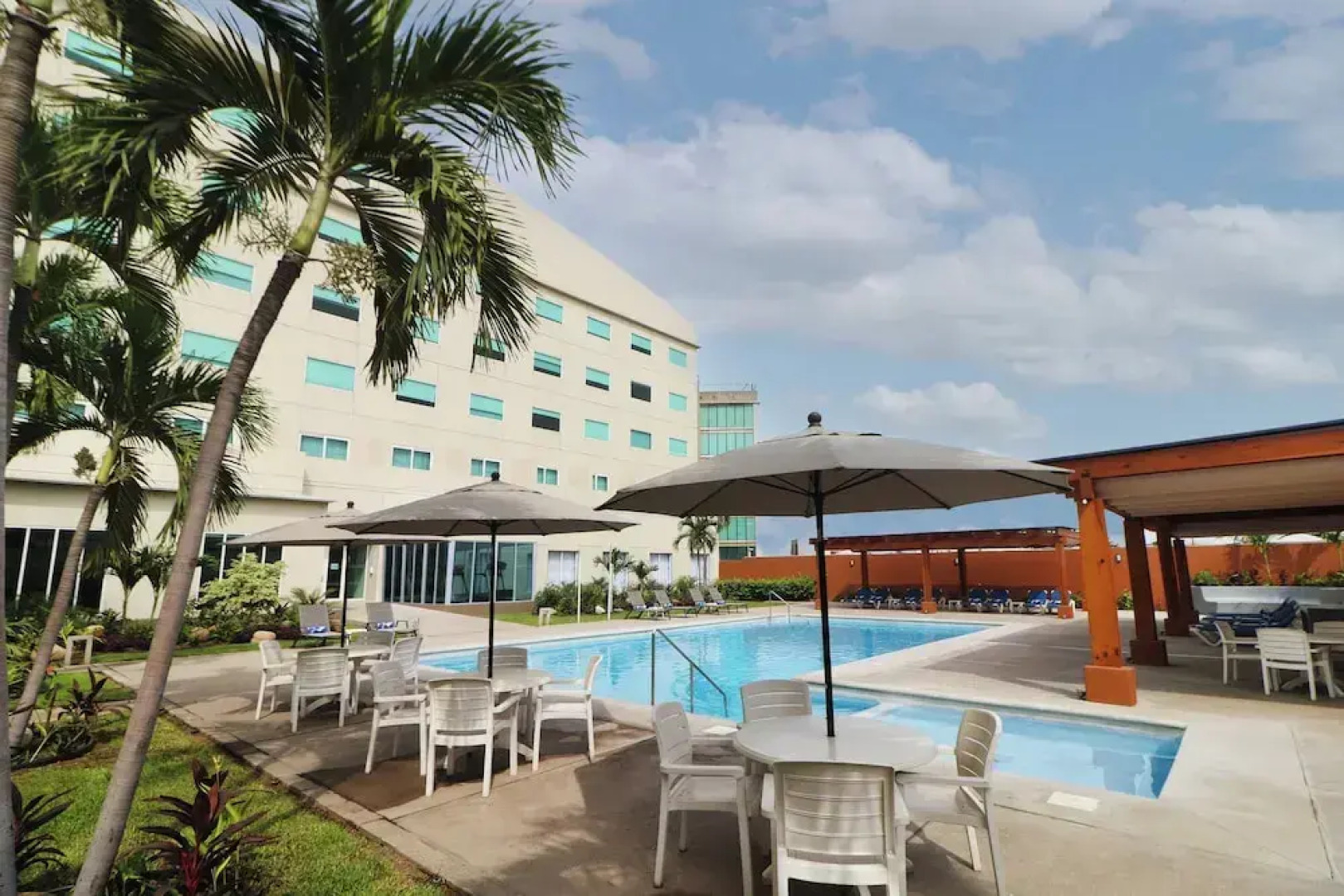 Holiday Inn Express Manzanillo