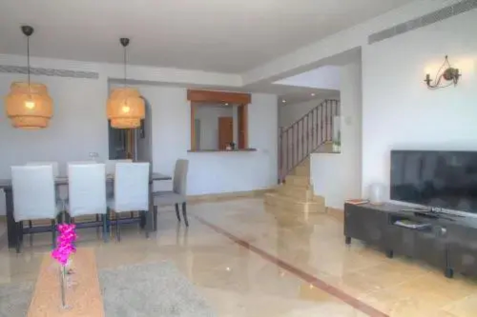 Penthouse with Sea Views