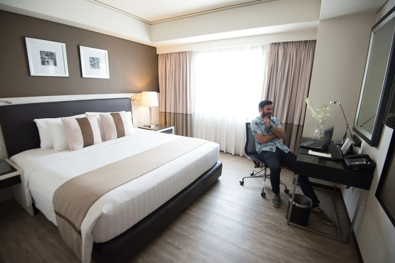 Seda Centrio - Newly Renovated