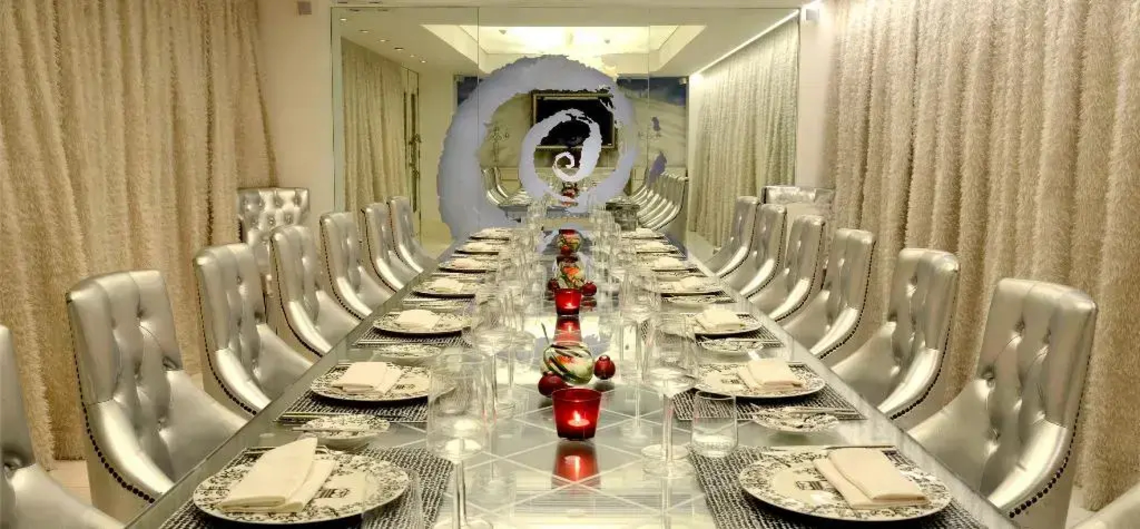 The Luxe Manor