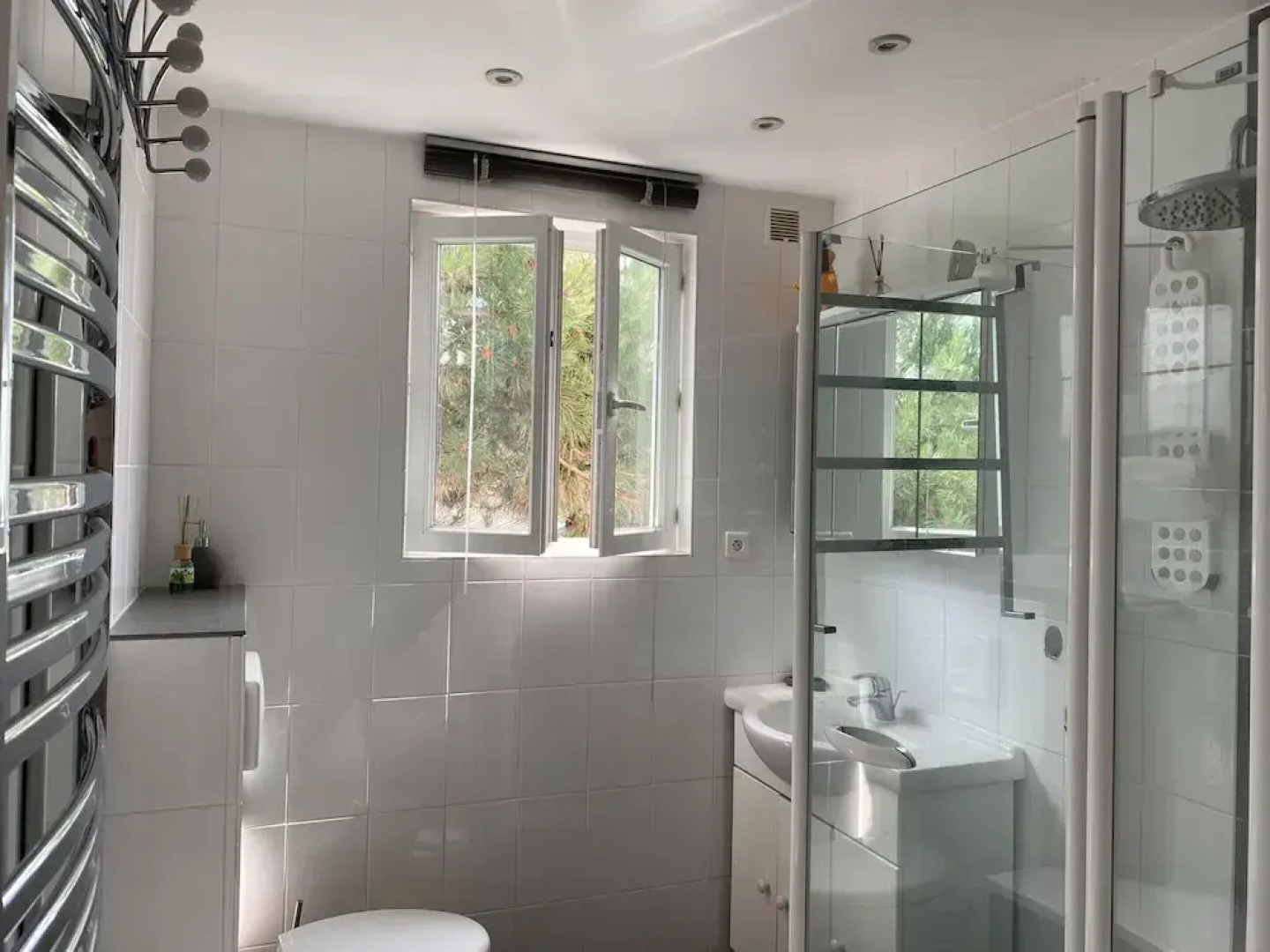 Beautiful Apartment, 2 Terraces, Near Beach