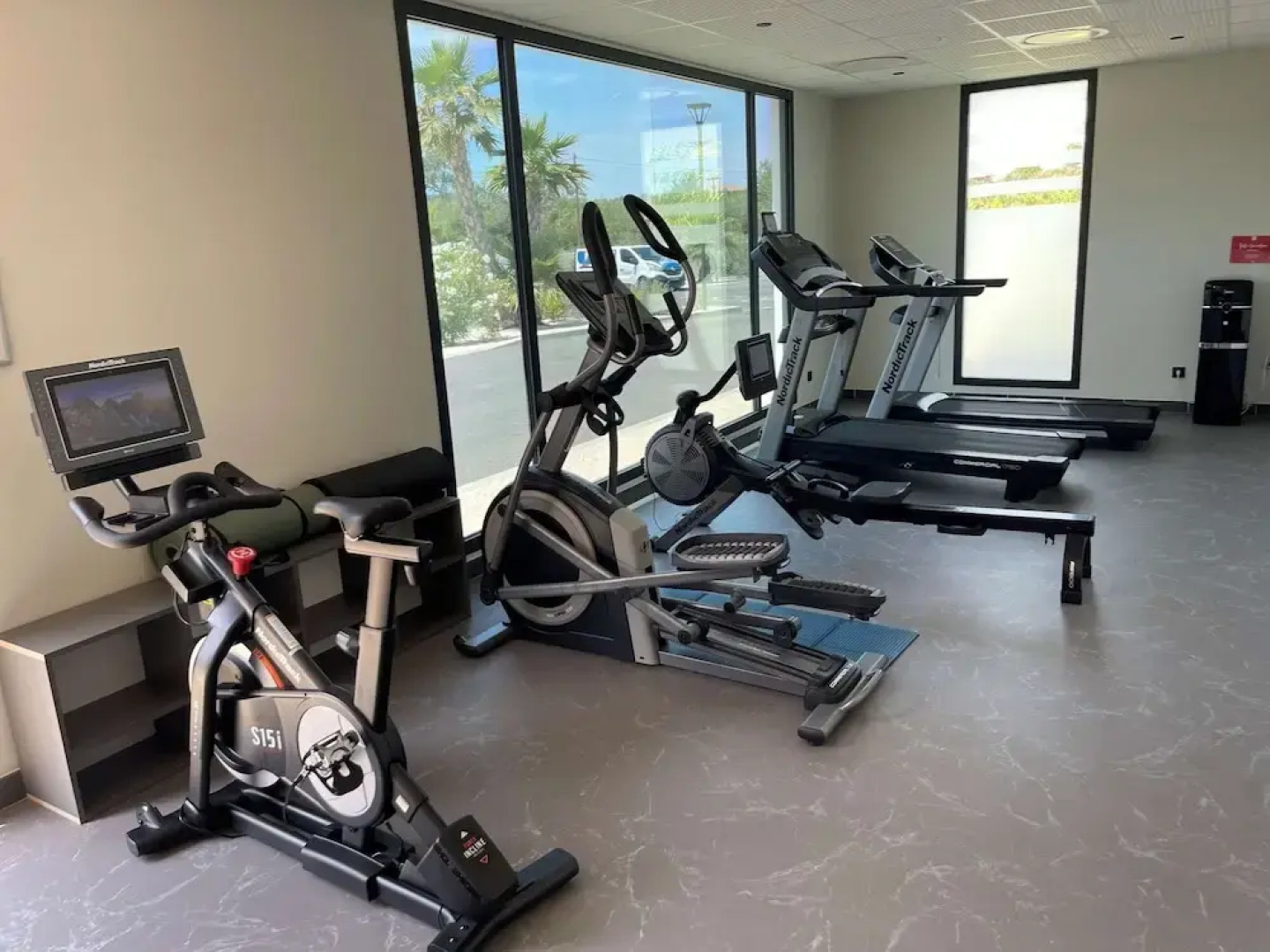 Ibis Marseille Marignane Technopole